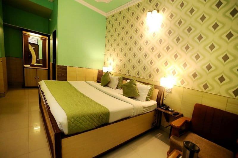 Hotel Golden Heritage Deluxe Jaipur Eksteriør billede