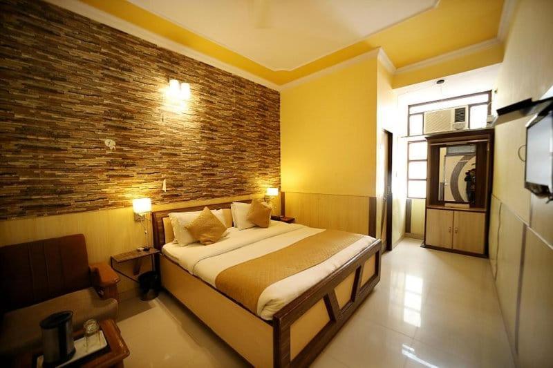 Hotel Golden Heritage Deluxe Jaipur Eksteriør billede